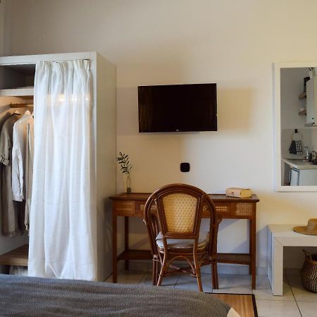 Kanso Rooms Galatás Exteriör bild